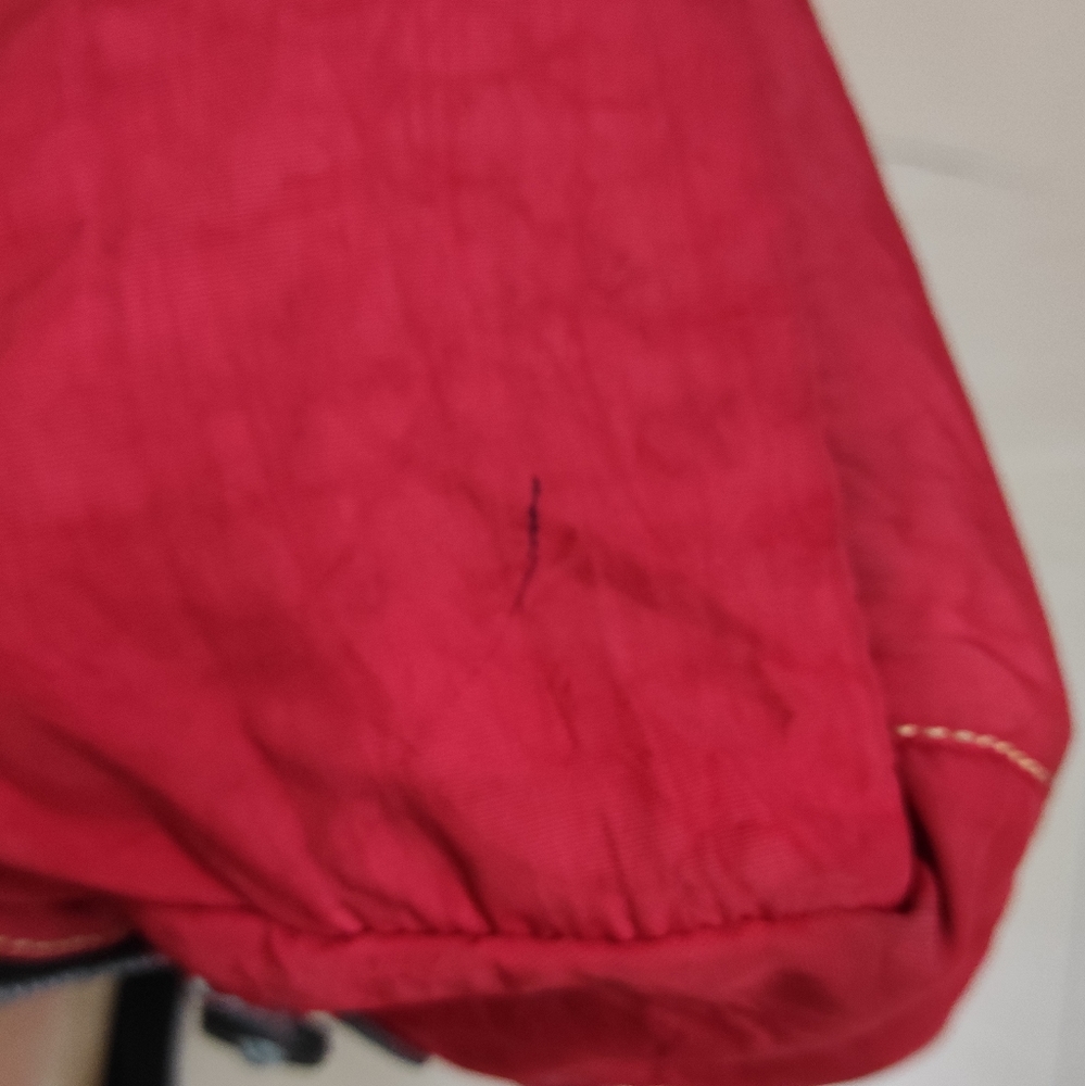 Authentic Red Kipling Two way Bag - Picture 13 of 15